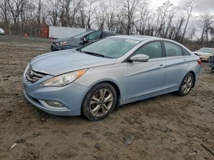 Hyundai Sonata SE 2.4L 4 2013
