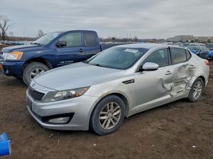 Kia Optima LX 2.4L 4 2012