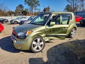 Kia Soul + 2.0L 4 2011