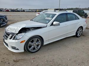 Mercedes-Benz E 350 3.5L 6 2013
