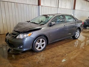 Toyota Corolla BASE 1.8L 4 2012