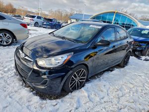Hyundai Accent GLS 1.6L 4 2013