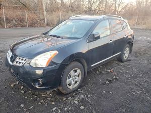 Nissan Rogue S 2.5L 4 2012