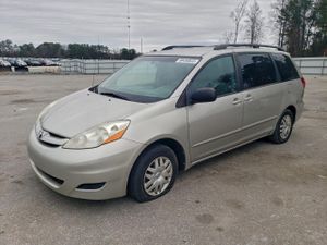 Toyota Sienna CE 3.5L 6 2008