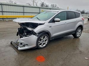 Ford Escape SEL 2.0L 4 2013