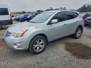 Nissan Rogue S 2.5L 4 2011