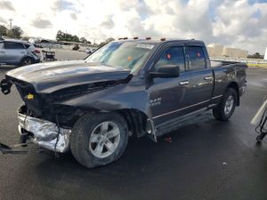 RAM 1500 SLT 3.6L 6 2015