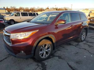 Toyota Highlander XLE 3.5L 6 2015