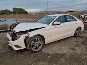 Mercedes-Benz C 300 2.0L 4 2015