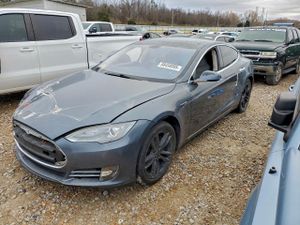 Tesla Model S 2013