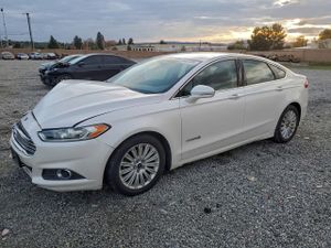 Ford Fusion SE HYBRID 2.0L 4 2016