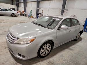 Toyota Avalon BASE 3.5L 6 2012
