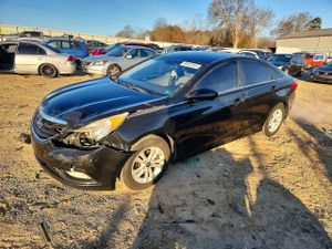 Hyundai Sonata GLS 2.4L 4 2013