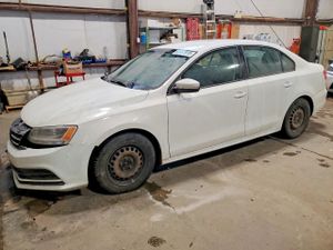 Volkswagen Jetta BASE 2 L 4 2015