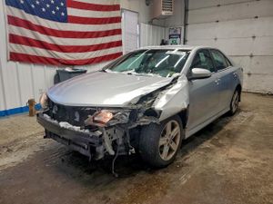 Toyota Camry L 2.5L 4 2014