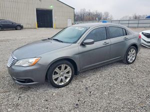 Chrysler 200 TOURING 3.6L 6 2012