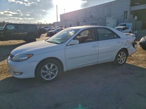 Toyota Camry LE 2.4L 4 2005