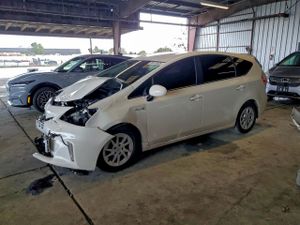 Toyota Prius 1.8L 4 2013