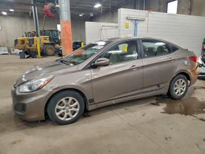 Hyundai Accent GLS 1.6L 4 2014