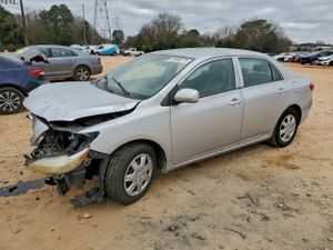 Toyota Corolla BASE 1.8L 4 2010