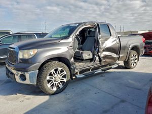 Toyota Tundra DOUBLE CAB SR5 5.7L 8 2012