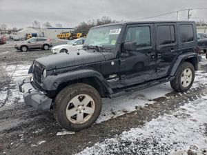 Jeep Wrangler SAHARA 3.8L 6 2010