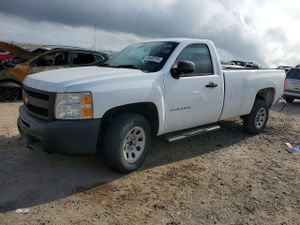 Chevrolet Silverado 1500 C1500 4.8L 8 2013