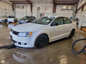 Volkswagen Jetta BASE 2.0L 4 2012