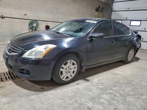 Nissan Altima BASE 2.5L 4 2010