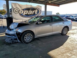 Toyota Camry L 2.5L 4 2014