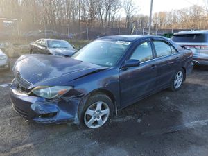 Toyota Camry LE 2.4L 4 2004