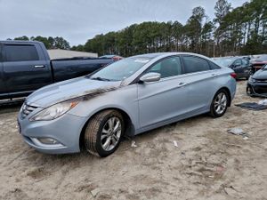 Hyundai Sonata SE 2.4L 4 2012