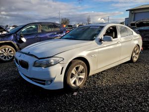 BMW 5 Series XI 2.0L 4 2012