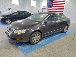 Volkswagen Passat 2.0T LUXURY LEATHER 2.0L 4 2007