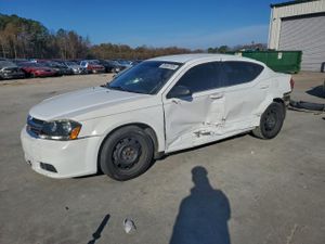 Dodge Avenger SE 3.6L 6 2013
