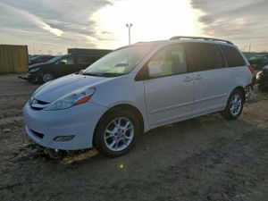 Toyota Sienna XLE 3.3L 6 2006