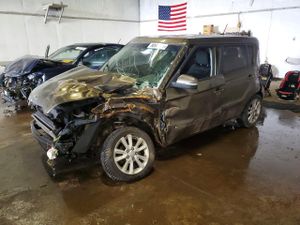 Kia Soul + 2.0L 4 2012