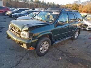 Nissan Pathfinder LE 3.5L 6 2002