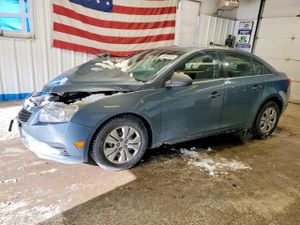 Chevrolet Cruze LS 1.8L 4 2012