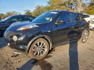 Nissan Juke S 1.6L 4 2013