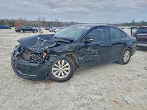 Volkswagen Passat S 1.8L 4 2015