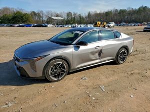 Kia K4 GT LINE 2.0L 4 2025