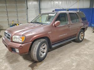 Nissan Pathfinder LE 3.5L 6 2004