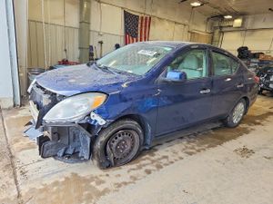 Nissan Versa S 1.6L 4 2013