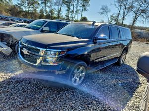 Chevrolet Suburban C1500 LT 5.3L 8 2015