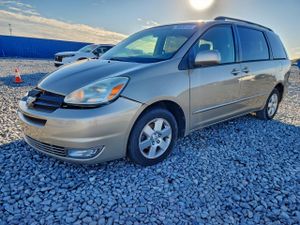 Toyota Sienna XLE 3.3L 6 2004