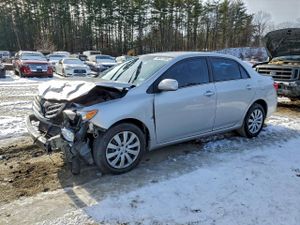 Toyota Corolla BASE 1.8L 4 2013