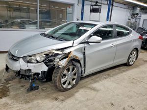 Hyundai Elantra GLS 1.8L 4 2013