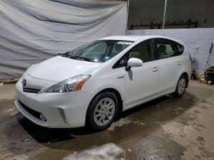 Toyota Prius 1.8L 4 2013