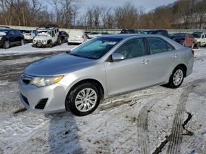 Toyota Camry BASE 2.5L 4 2012